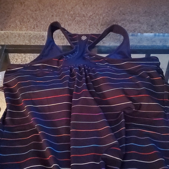 Athleta sport top - Picture 2 of 2